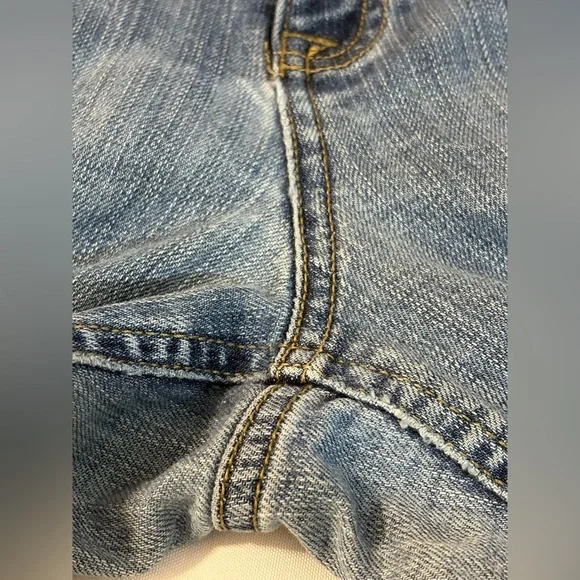 Lands' End women's size 12 blue denim bootcut jeans 31” inseam light blue - Picture 5 of 10